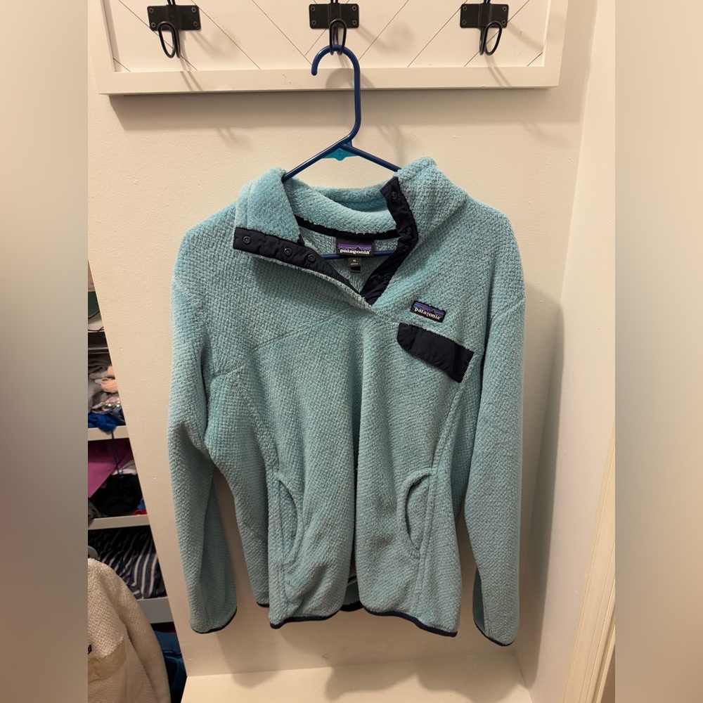 Patagonia quarter zip XL